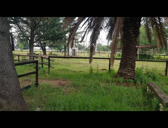 FARM FOR SALE IN THEOVILLE